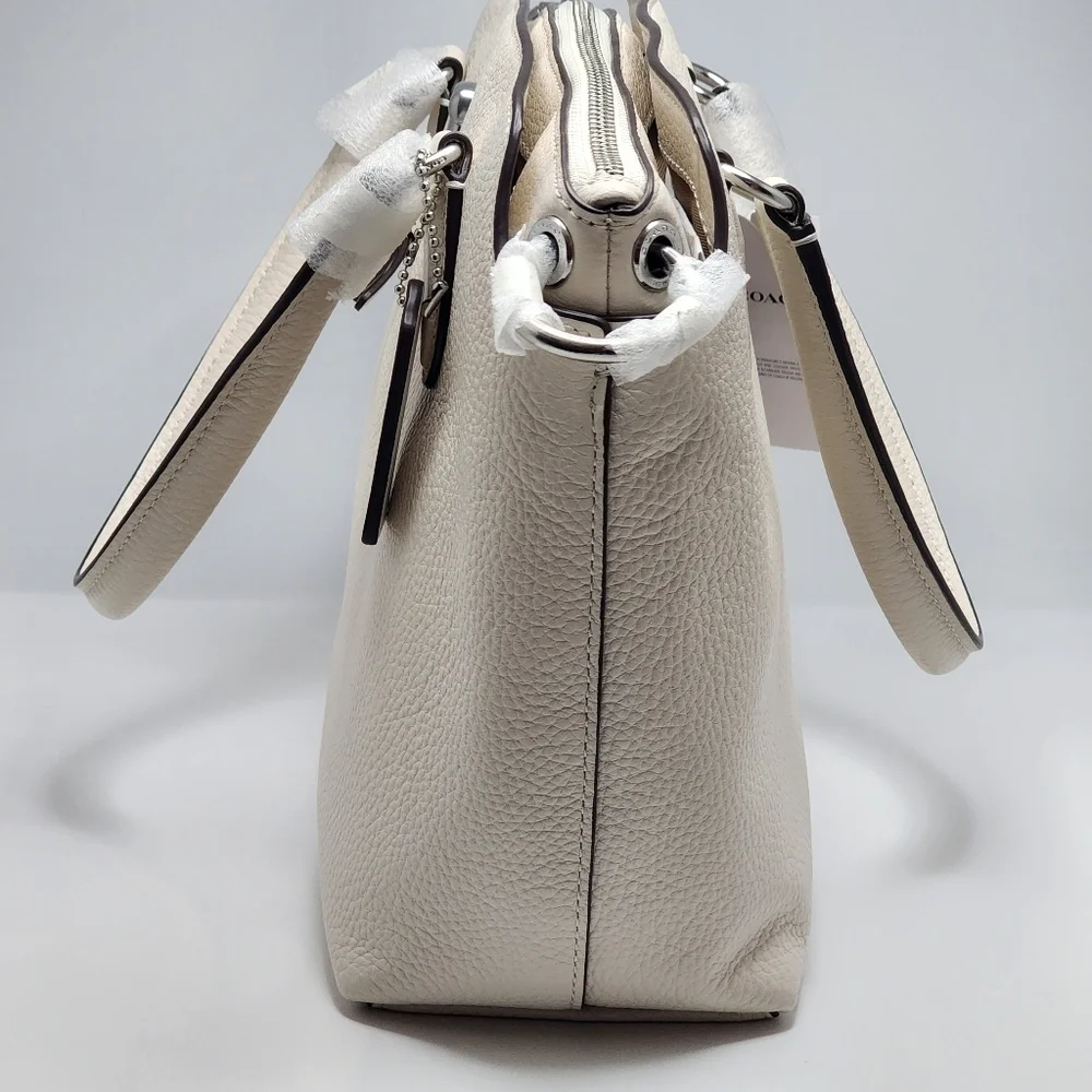 Authentic COACH Remi Satchel - Picture 2 of 16